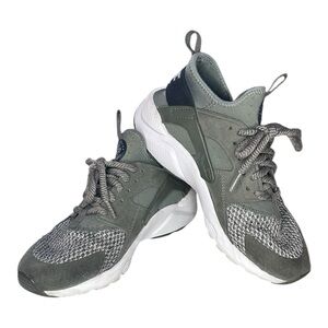 Nike Huarache Run Sneaker